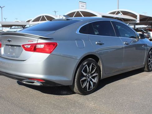Used 2023 Chevrolet Malibu RS FWD image 3