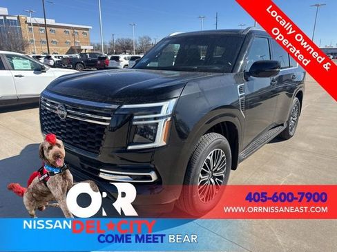 New 2025 Nissan Armada SL w/ Captain's Chari Seat Package image 1