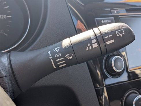 Certified 2021 Nissan Rogue Sport S image 16