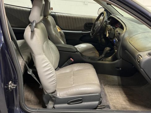 Used 2001 Pontiac Grand Prix GTP w/ Opt Pkg 1 image 19