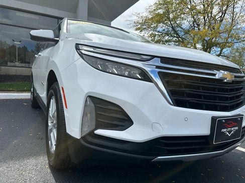 Used 2023 Chevrolet Equinox LT w/ LPO, Floor Liner Package image 11