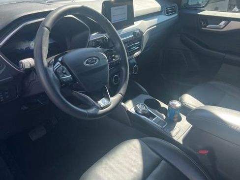 Used 2022 Ford Escape SEL w/ Technology Package image 14