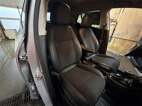 Certified 2022 Buick Encore Preferred w/ Safety Package image 25