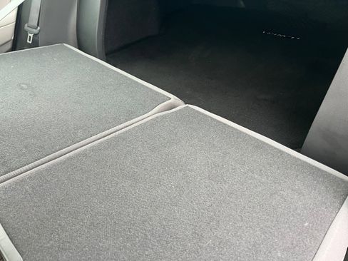 Used 2017 Hyundai Elantra Limited w/ Limited Ultimate Package 09 image 13