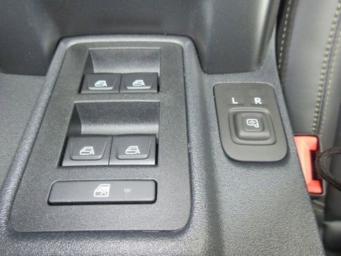 New 2025 Ford Bronco Badlands image 21