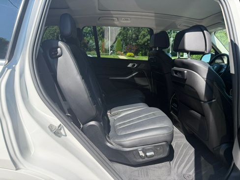 Used 2019 BMW X7 xDrive50i AWD/4WD image 26