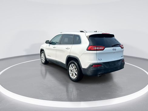 Used 2015 Jeep Cherokee Latitude FWD image 7
