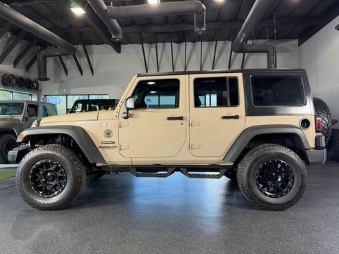 Used 2016 Jeep Wrangler Unlimited Sport w/ Connectivity Group image 6