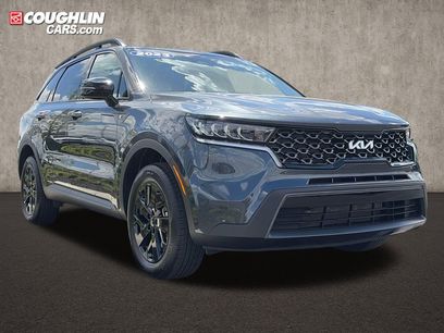 Used 2023 Kia Sorento S w/ Panoramic Sunroof Package