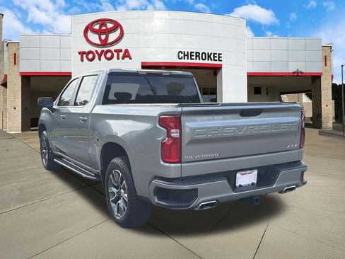 Used 2025 Chevrolet Silverado 1500 RST AWD/4WD image 7
