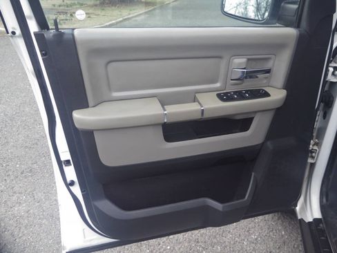 Used 2011 RAM 1500 Classic SLT AWD/4WD image 24