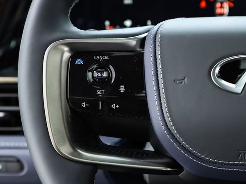New 2026 INFINITI QX80 4WD image 62