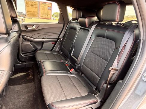 Used 2025 Ford Escape ST-Line FWD image 24