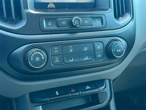 Certified 2021 Chevrolet Colorado W/T w/ WT Convenience Package image 27