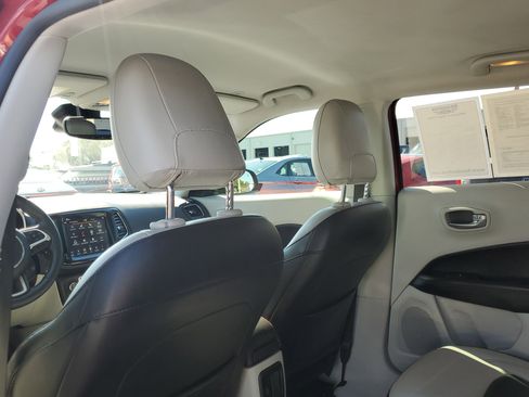 Used 2018 Jeep Compass Limited w/ Navigation Group image 12