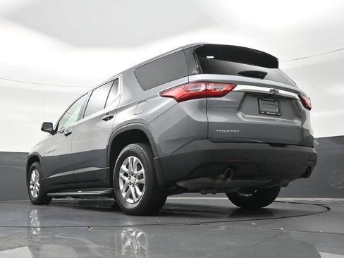 Used 2020 Chevrolet Traverse LS FWD image 31