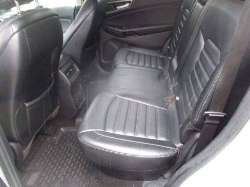 Used 2015 Ford Edge SEL w/ Canadian Touring Package image 9