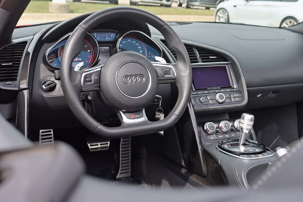 Used 2015 Audi R8 V10 AWD/4WD image 40