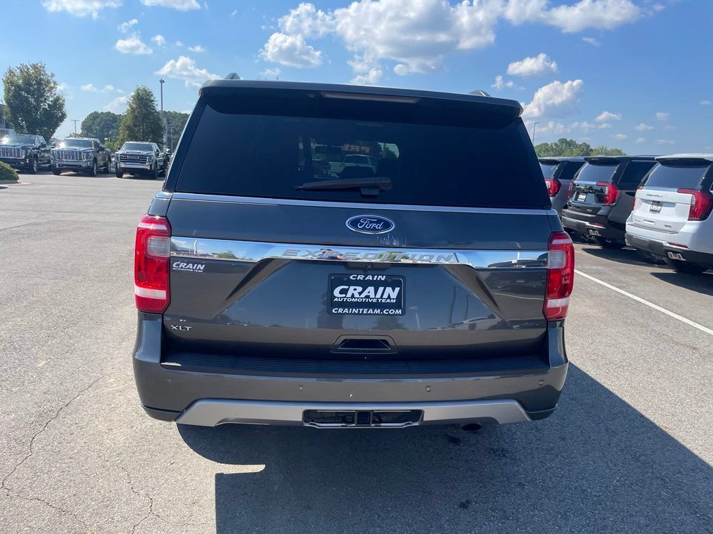 Used 2020 Ford Expedition XLT w/ Equipment Group 202A RWD image 7