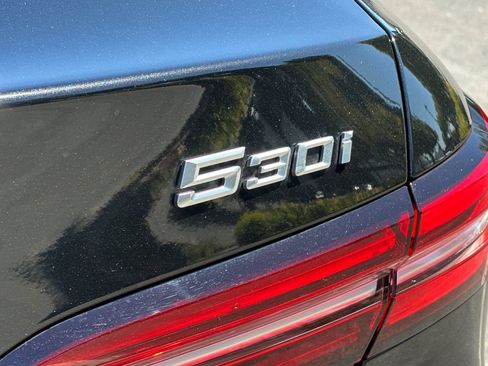 Certified 2026 BMW 530i RWD image 39