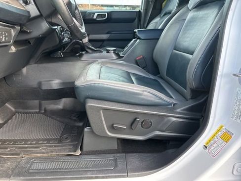 Used 2021 Ford Bronco Outer Banks w/ Sasquatch Package image 20