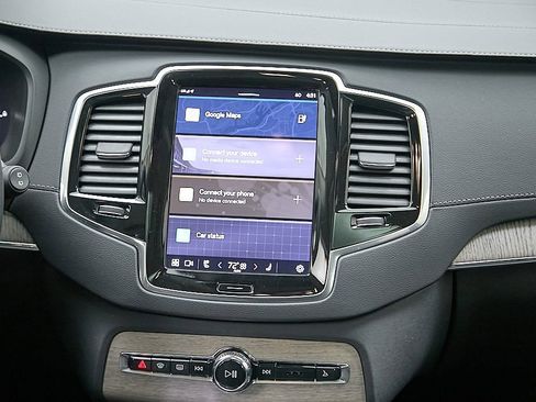 Certified 2023 Volvo XC90 T8 Ultimate w/ Lounge Package image 25