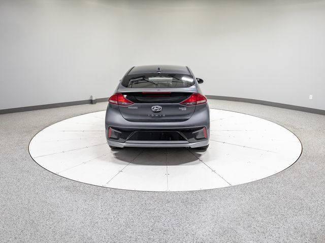 Used 2018 Hyundai Ioniq Blue FWD image 28