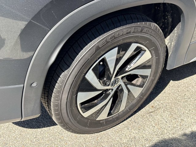 Certified 2026 Volkswagen Tiguan S FWD image 5