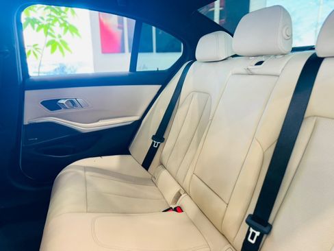 Used 2023 BMW M340i w/ Premium Package image 17