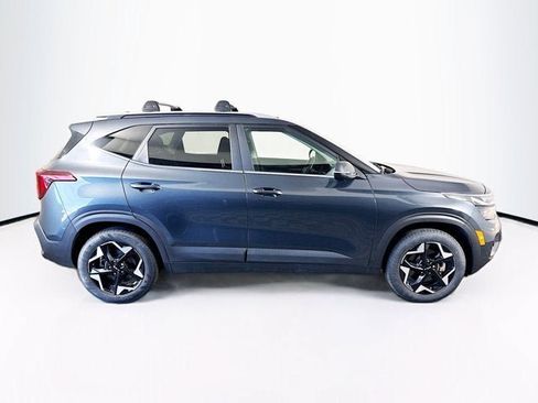 Certified 2024 Kia Seltos EX AWD/4WD image 4