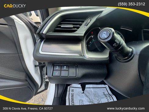Used 2020 Honda Civic EX image 11
