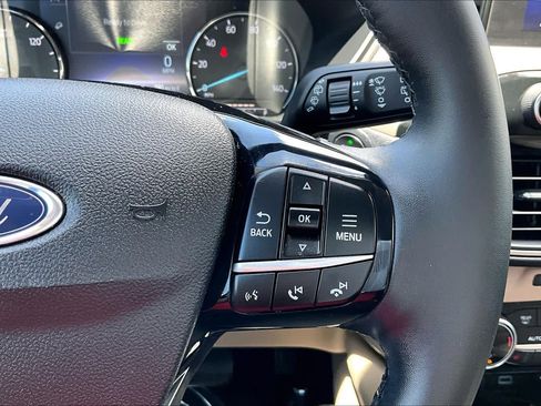 Used 2022 Ford Escape SEL FWD image 22