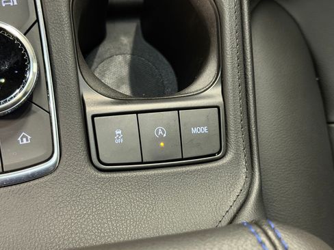 Certified 2025 Cadillac XT4 Sport FWD image 24