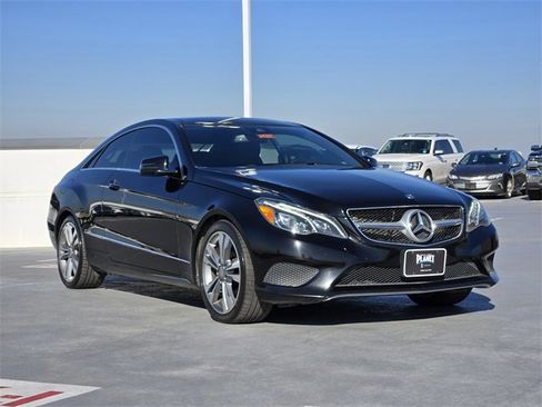 Used 2016 Mercedes-Benz E 400 Coupe image 3
