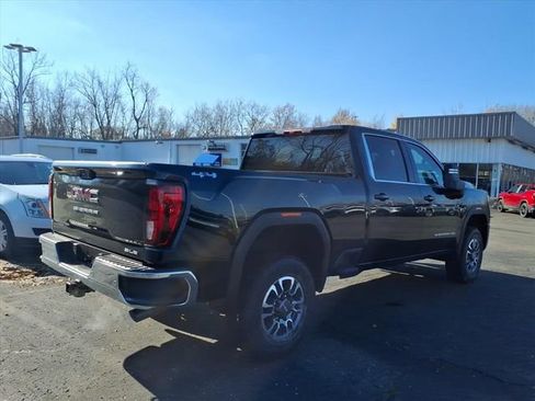 New 2026 GMC Sierra 3500 SLE w/ SLE Value Package image 5