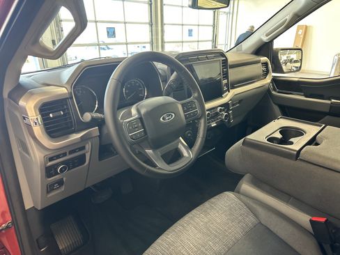 Used 2023 Ford F150 XLT w/ Equipment Group 302A High image 27