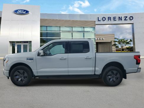 Used 2024 Ford F150 Lightning Lariat image 8