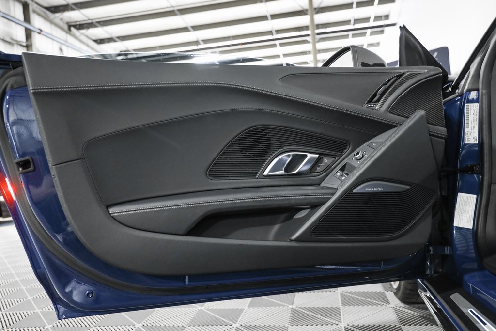 Used 2023 Audi R8 V10 performance AWD/4WD image 31