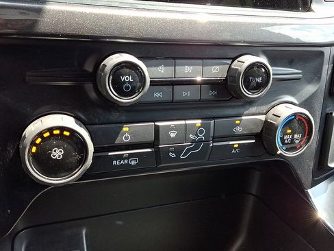 Used 2024 Ford F150 STX AWD/4WD image 15