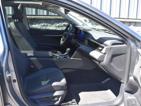 Certified 2025 Toyota Camry XLE w/ Premium Plus Package AWD/4WD image 27