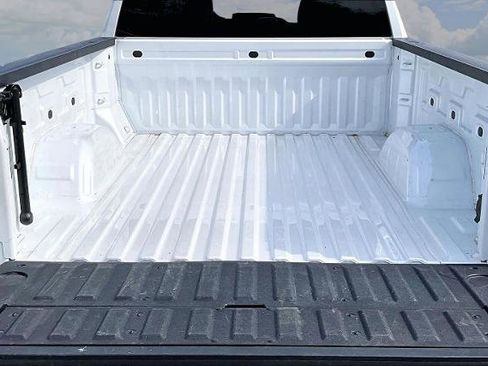 Used 2023 GMC Sierra 1500 SLT w/ SLT Premium Package image 7