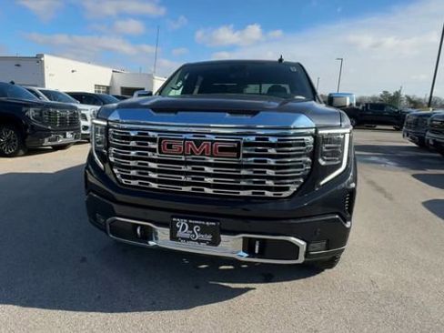 New 2026 GMC Sierra 1500 Denali w/ Technology Package image 3