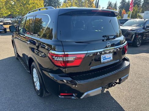 Used 2021 Nissan Armada SV image 7