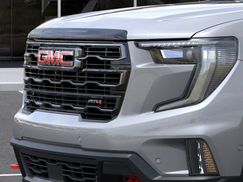 New 2026 GMC Acadia AT4 w/ Luxury Package AWD/4WD image 13