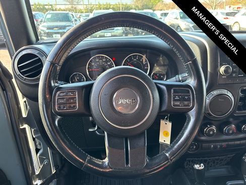 Used 2015 Jeep Wrangler Unlimited Sport w/ Quick Order Package 24S AWD/4WD image 21