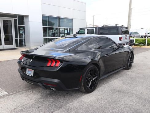 Used 2024 Ford Mustang Coupe RWD image 13
