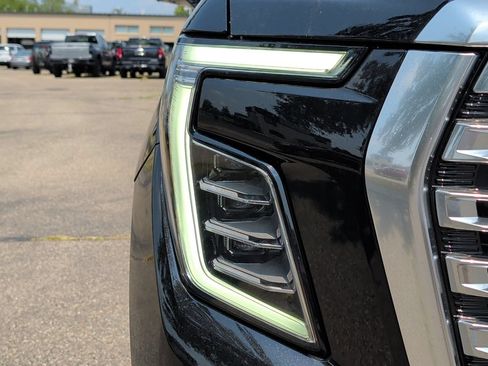 New 2026 GMC Yukon XL Denali w/ Sun & Power Step Package AWD/4WD image 49