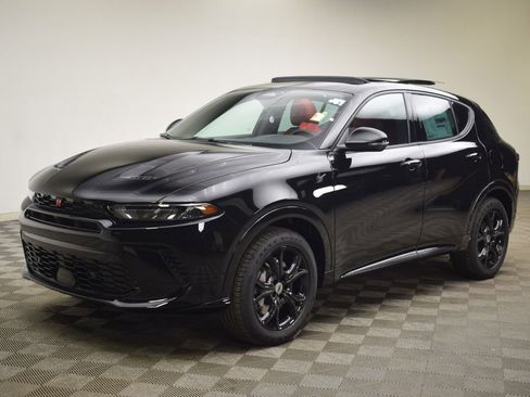 New 2025 Dodge Hornet R/T image 14