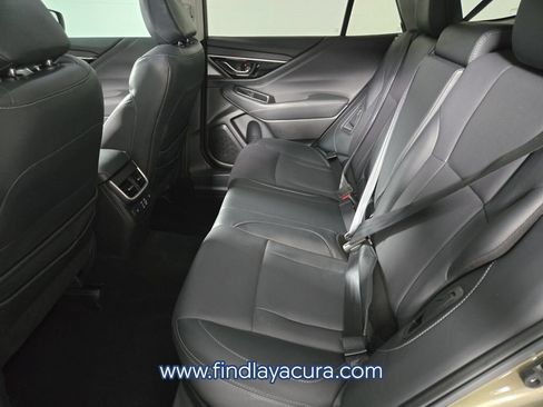 Used 2023 Subaru Outback Limited AWD/4WD image 14