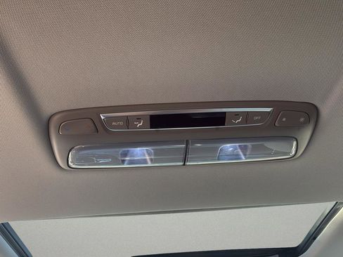 Used 2025 Kia Telluride S image 39